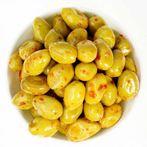 Olives Picholines au Piment d'ESPELETTE - TERRIA - Grossiste alimentaire, Importateur, Fabricant d'olives, tapenade, fruits secs et épices